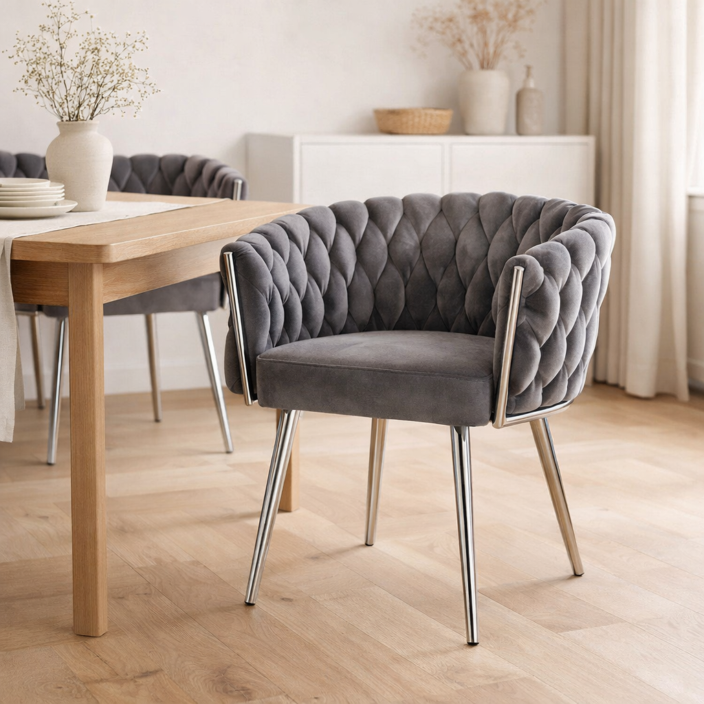 Chaise Eva Velours Gris Cadre Chromé en situation