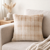 Coussin Luba Sable 45 x 45 en situation