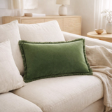 Coussin uni Fara Eucalyptus 30 x 50 en situation