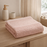 Drap de douche uni Zoé Aubepine 70 x 140 en situation