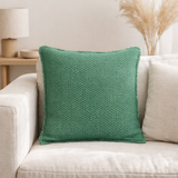 Coussin stonewashed Maia Chambray Agave 45 x 45 en situation