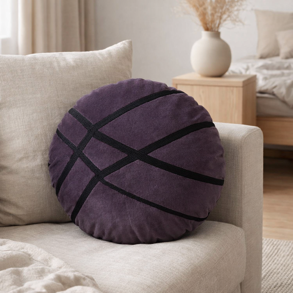 Coussin Fara brodé Raisin Diamètre 50 en situation