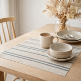 Set de table Sina Naturel/Gris 33 x 45 en situation