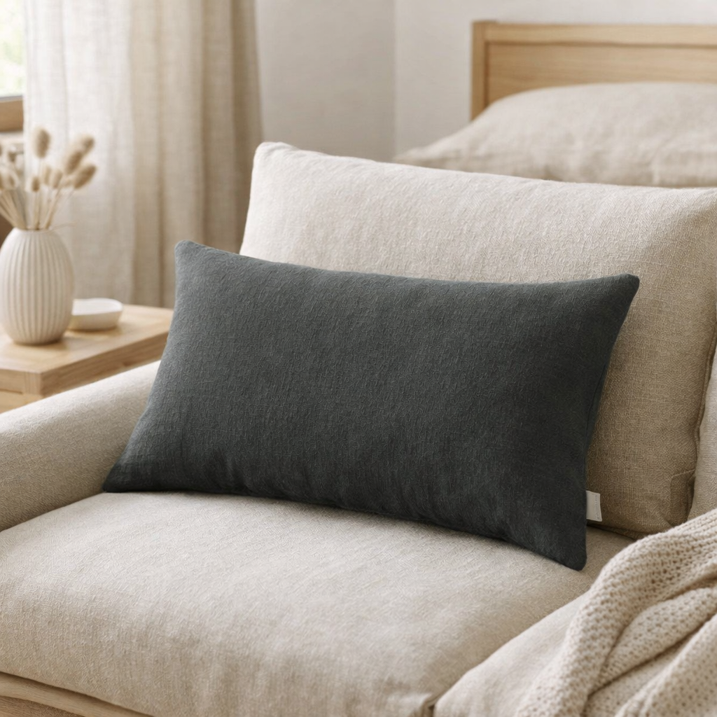 Coussin uni Zeff Tonnerre 30 x 50 en situation