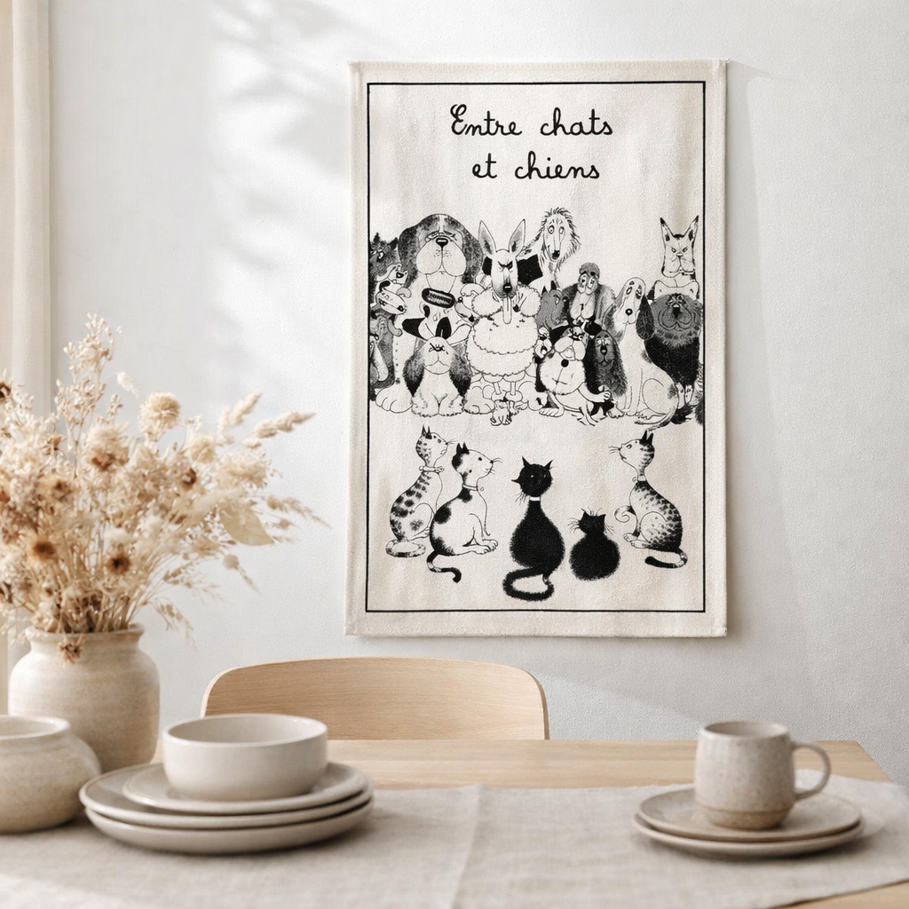 Torchon Dubout Entre Chats Et Chiens Ecru 48 X 72 en situation
