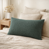 Coussin Stonewashed Tana Prusse 40 X 65 en situation