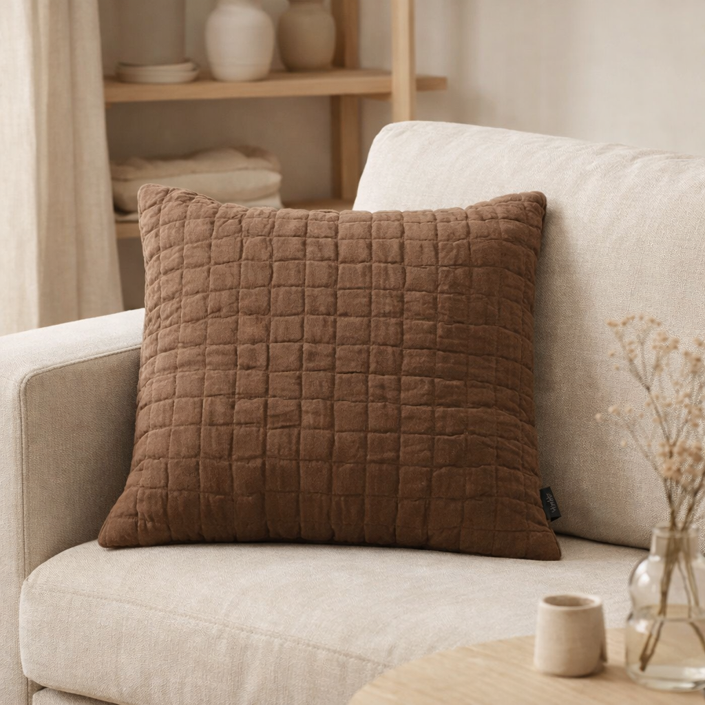 Coussin Stonewashed Swami Perle 45 X 45 en situation