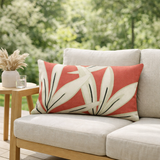 Coussin Suzy outdoor Litchi 40 x 65 en situation