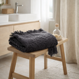Drap de bain Zoé Carbone en situation