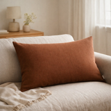Coussin uni Zeff Caramel 40 x 65 en situation