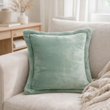 Coussin Tender Opaline 50 x 50 en situation