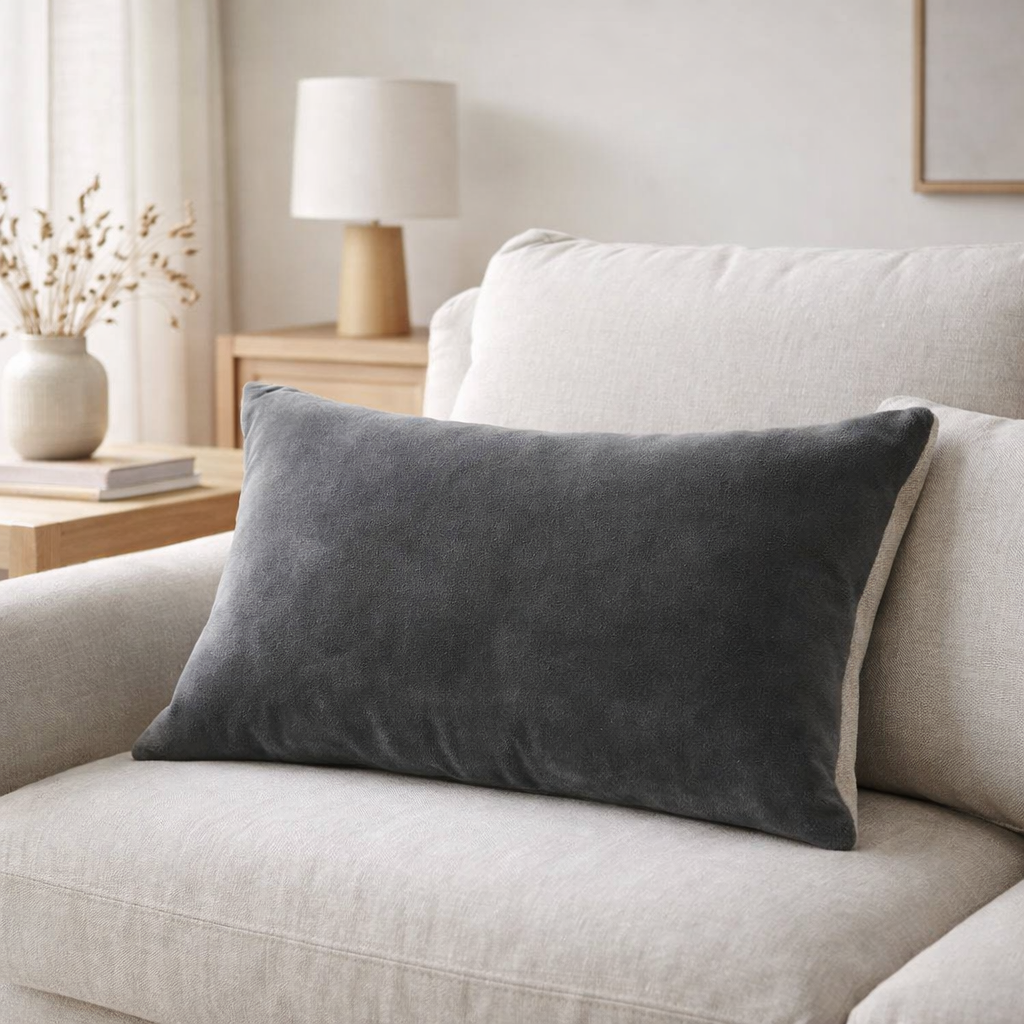 Coussin UNI ELISE TONNERRE 40 X 65 en situation