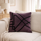 Coussin Fara brodé Raisin 45 x 45 en situation
