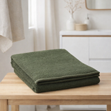 Serviette de toilette Bora Romarin 50 x 100 en situation