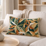 Coussin imprimé Alina Pétrole 30 x 50 en situation