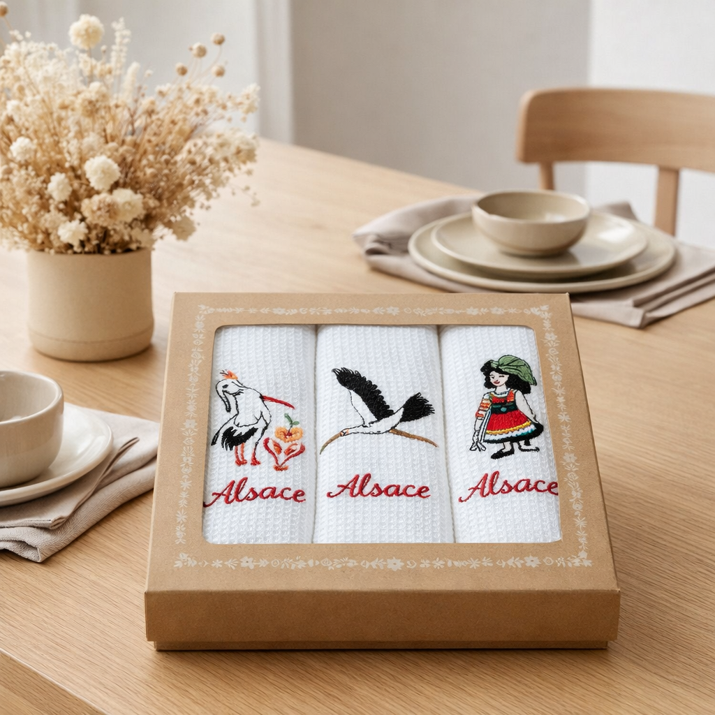 Lot de 3 Torchons Nid d'abeilles Alsace Brodés Blanc 40 x 60 en situation