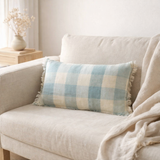 Coussin imprimé Kate Myosotis 30 x 50 en situation