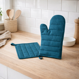Lot gant de cuisine/manique recyclé Jona Paon 15 x 30 en situation
