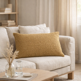 Coussin Tana Gold 40 x 65 en situation