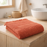 Serviette de toilette Zoe Sienne 50 x 100 en situation