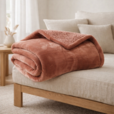 Plaid Michka Terracotta 130 x 160 en situation