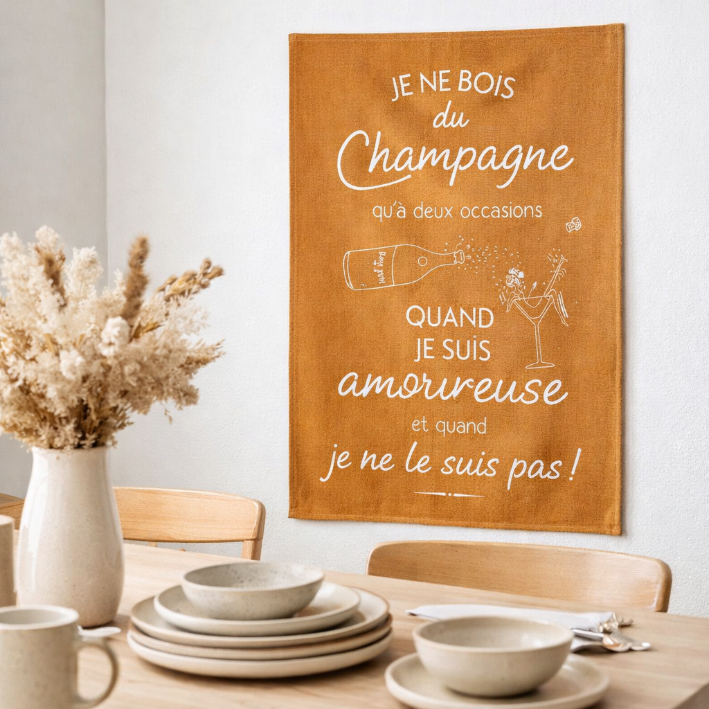 Torchon Amoureuse Ocre 50 x 70 en situation
