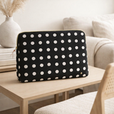 Housse ordinateur Mia Caviar 15-16 en situation