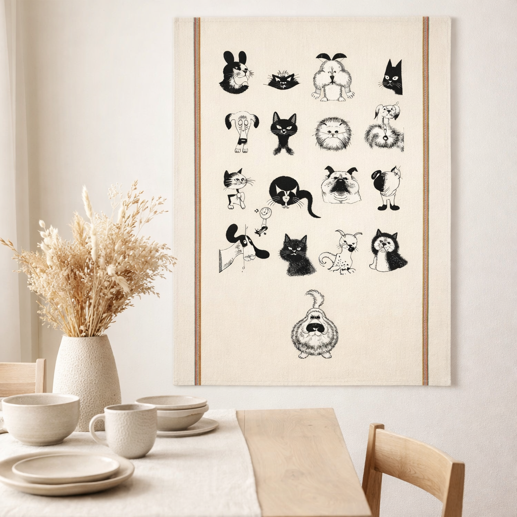 Grand torchon Dubout Multi portraits Ecru 60 x 80 en situation