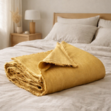 Édredon uni Laly Gold 85 x 200 en situation