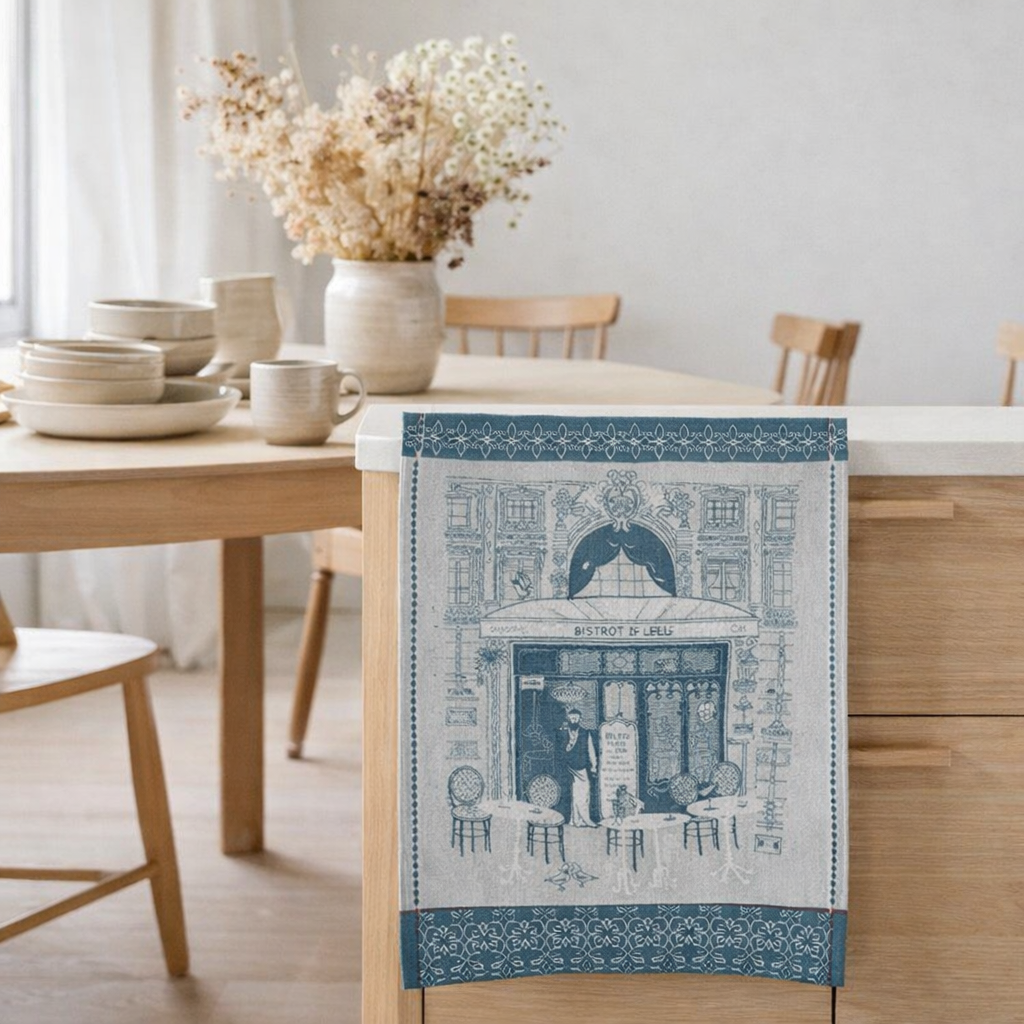 Torchon jacquard Bistrot Bleu 50 x 70 en situation