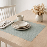 Set de table Manoka Sauge 33 x 45 en situation