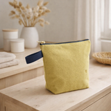 Trousse de toilette Iona Ananas S 18 x 22 x 8 en situation