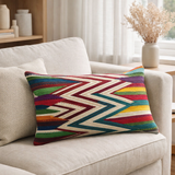 Coussin brodé Zuma Multico 30 x 50 en situation