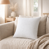 Coussin recyclé Maia Blanc 45 x 45 en situation