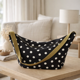 Sac demi-lune Mia Caviar 53 x 28 x 12 en situation