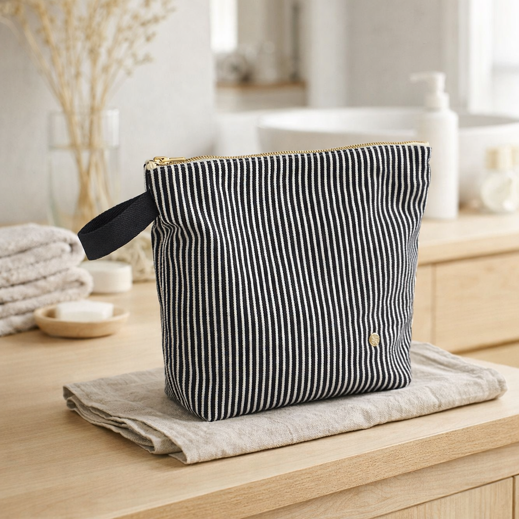 Trousse de toilette Basile Caviar 28 x 23 x 10 en situation