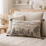 Coussin brodé Dusko Thym 40 x 65 en situation