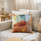 Coussin brodé Nevio Multico 45 x 45 en situation