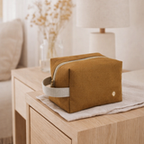Trousse cube iona noix 10 x 16 x 10 en situation