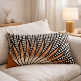 Coussin brodé Ewan Cuivre 40 x 65 en situation