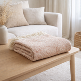 Plaid chiné Jane Sienne 130 x 160 en situation