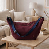 Sac demi-lune Iona Wine 53 x 28 x 12 en situation