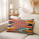 Coussin brodé Zuma Multico 40 x 65 en situation