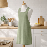 Tablier de cuisine japonais recyclé Haru Matcha 78 x 100 en situation