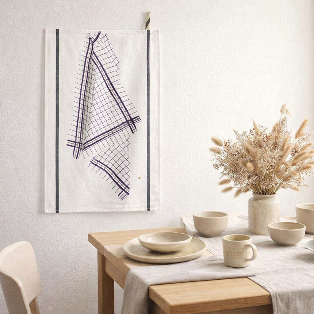 Torchon Tonton Violet 70 x 50 en situation