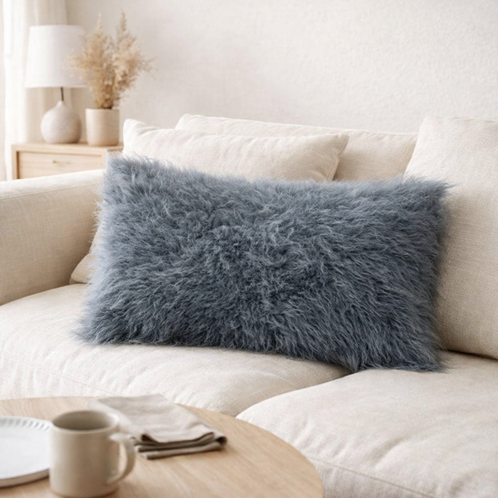 Coussin Betani Ardoise 40 x 65 en situation