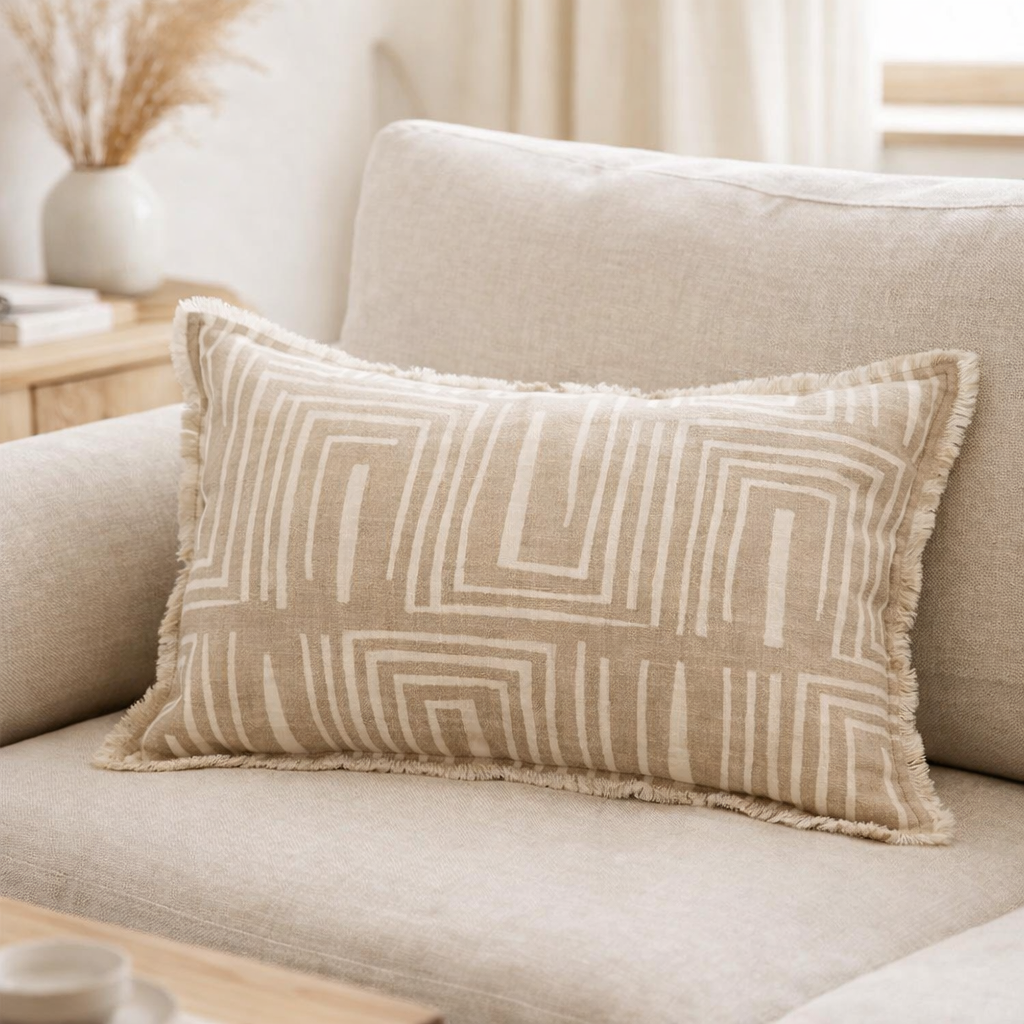 Coussin imprimé Tina Naturel 40 x 65 en situation