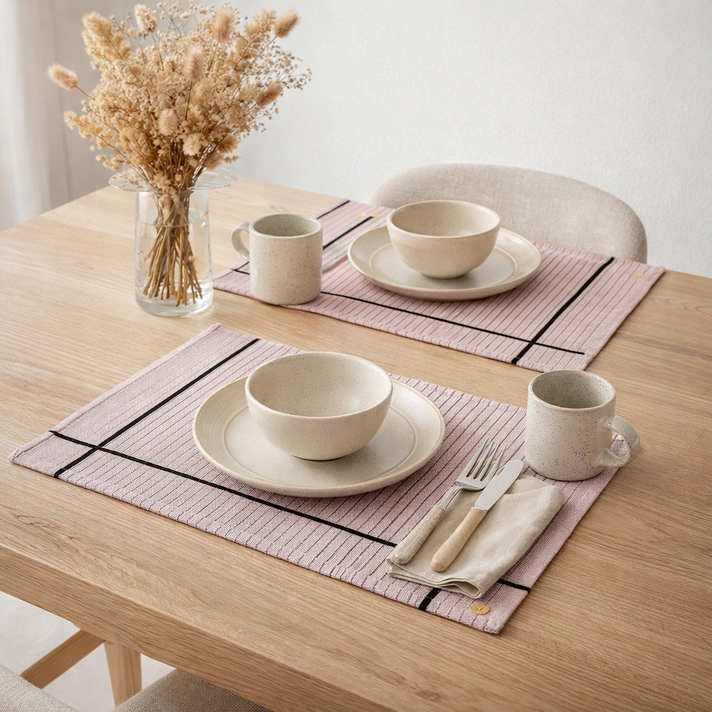 Lot de 2 sets de table Léonie Poivre rose 40 x 50 en situation