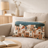 Coussin brodé Elie Multico 30 x 50 en situation