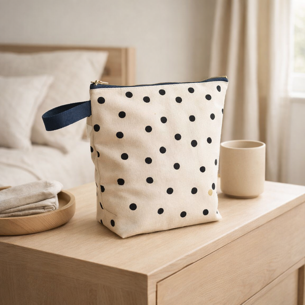 Trousse de toilette Mio Ecru 23 x 28 x 10 en situation
